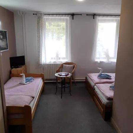 U Jezerniho Potoka 3*