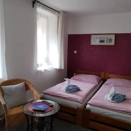 U Jezerniho Potoka Maison d'hôtes